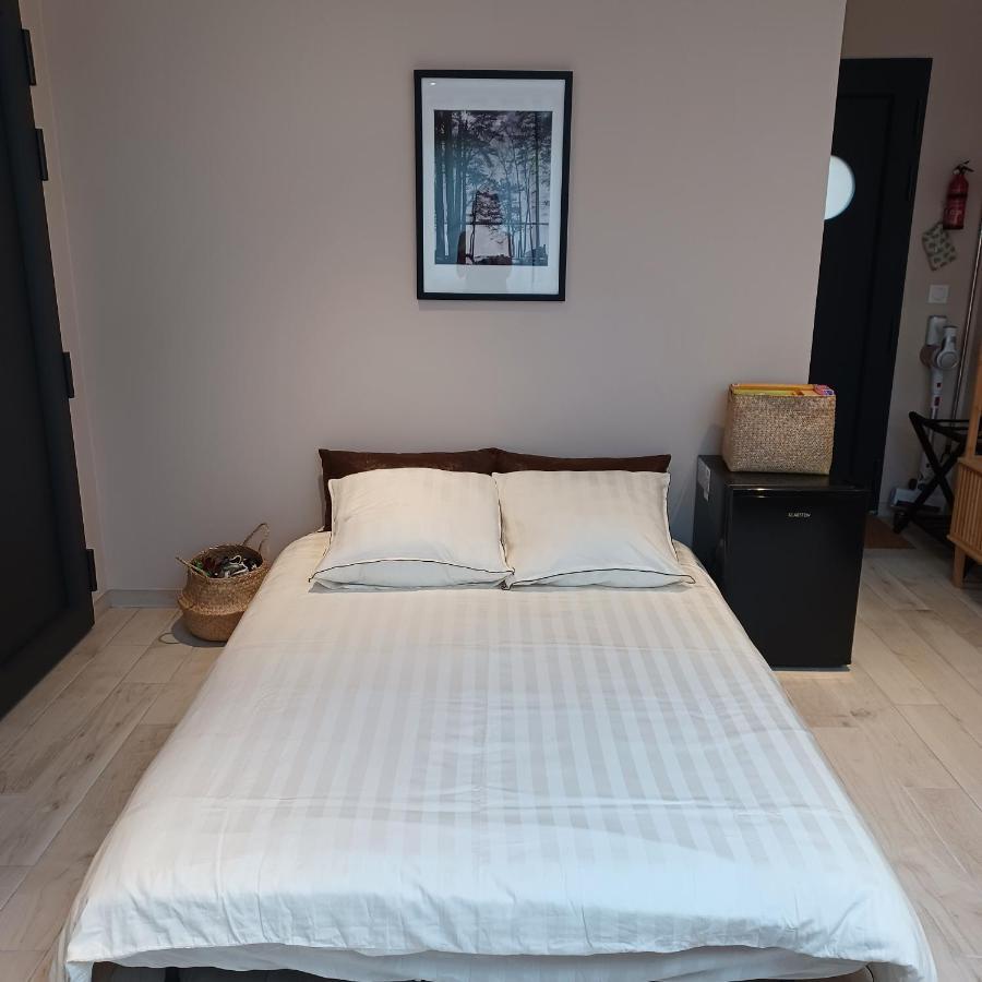 Serenity Indepedent Suite Near To Disneyland & Paris Bussy-Saint-Georges Bagian luar foto