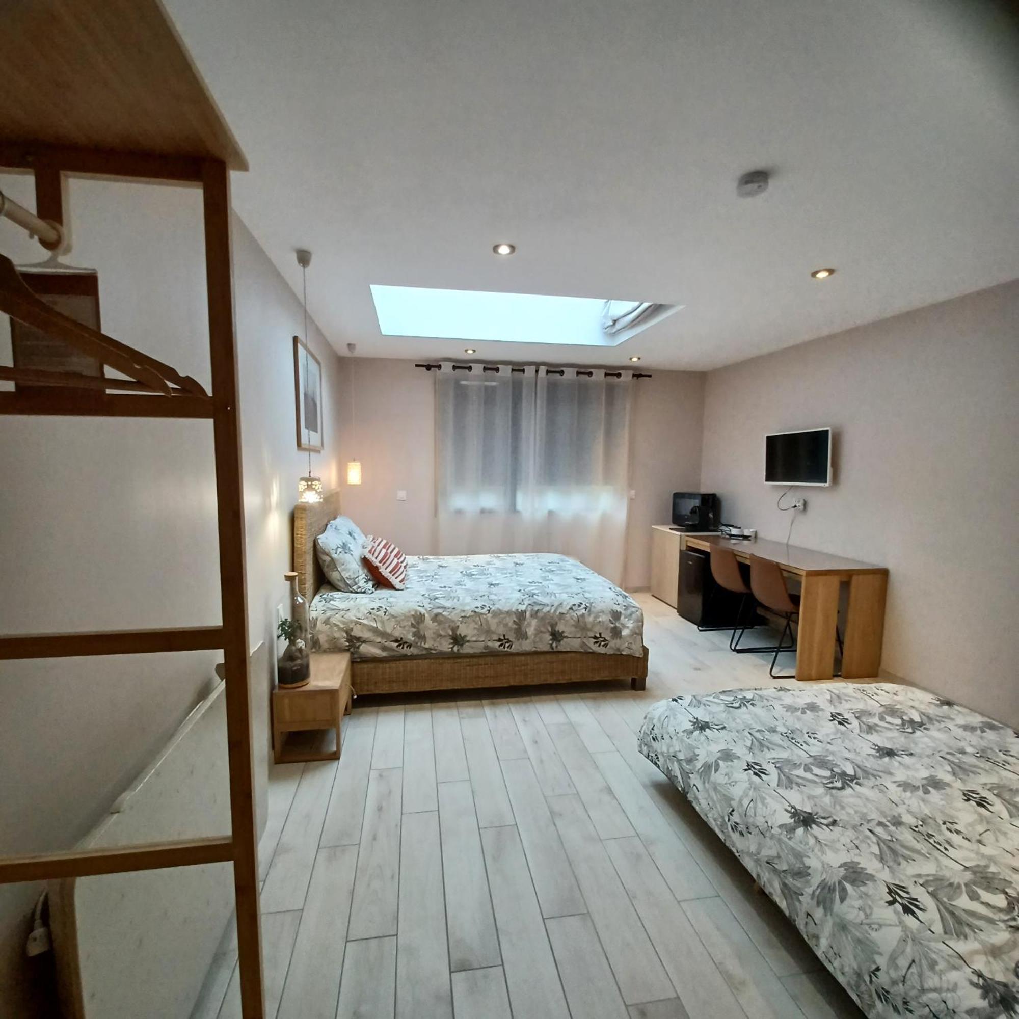 Serenity Indepedent Suite Near To Disneyland & Paris Bussy-Saint-Georges Bagian luar foto